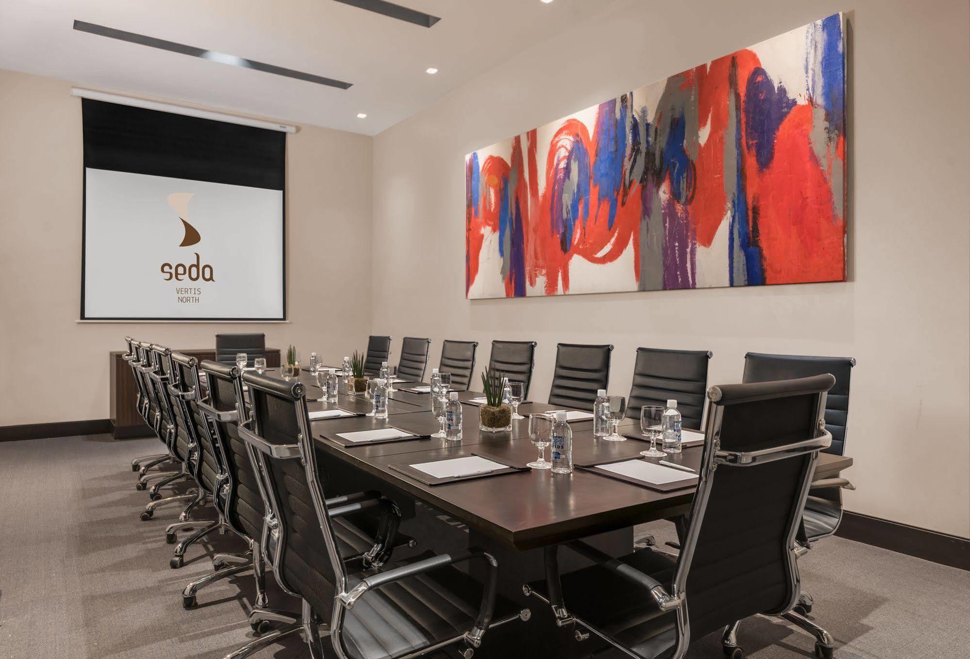 Seda Vertis North Quezon City Buitenkant foto Boardroom at Seda Hotel